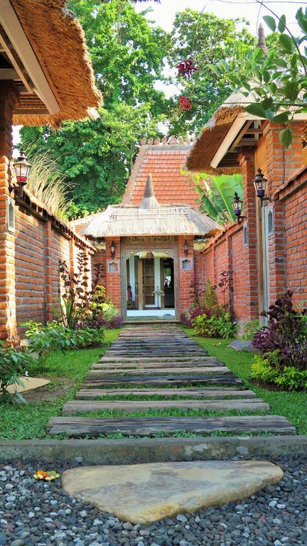 Lata Lama Lovina Exterior foto